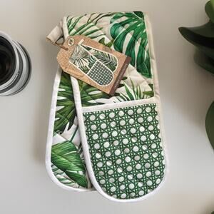 Michel Design Works Palm Breeze Double Oven Glove New With Tags
